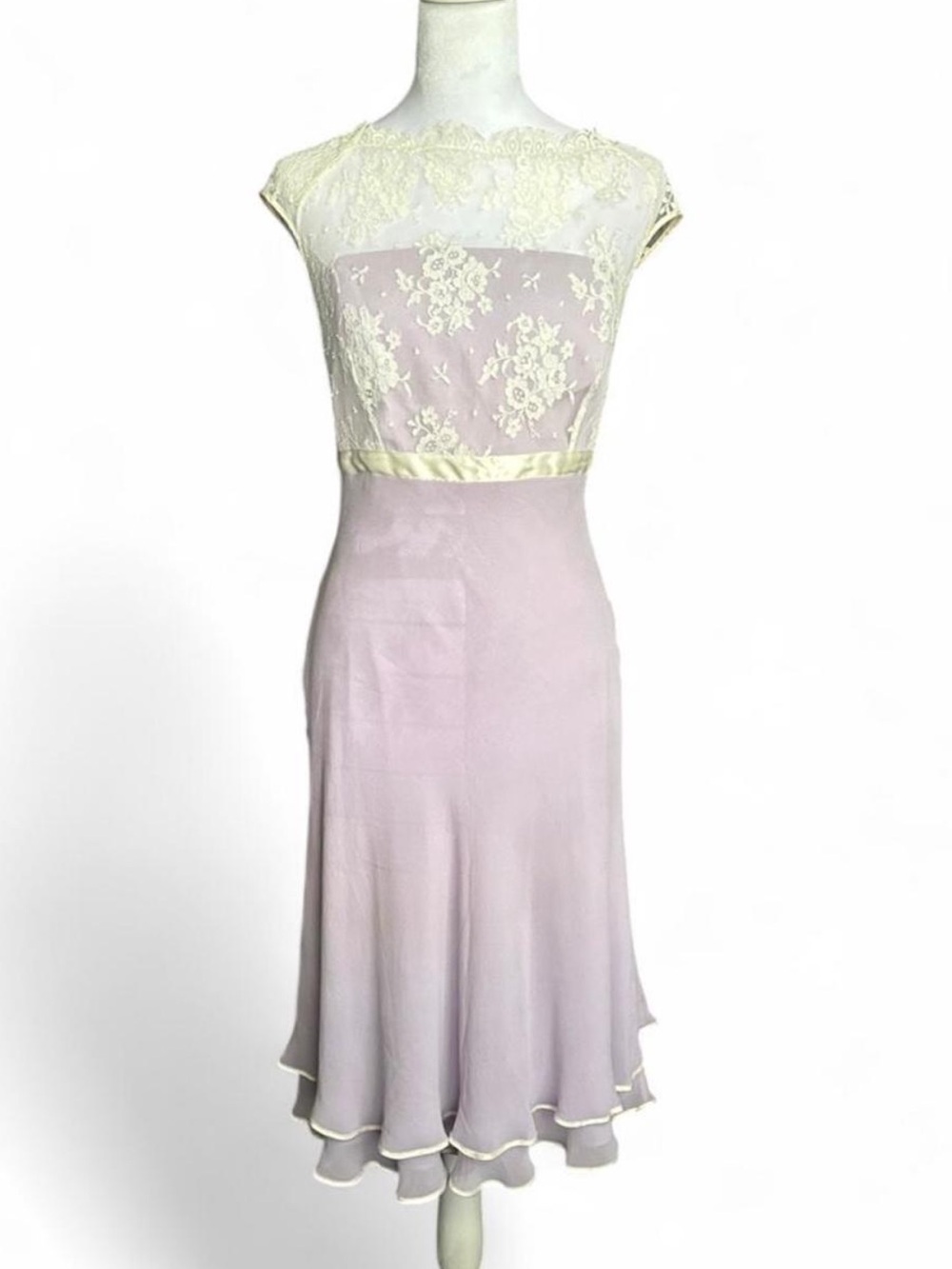 Vintage-Inspired Romantic Luisa Spagnoli silk and lace dress.